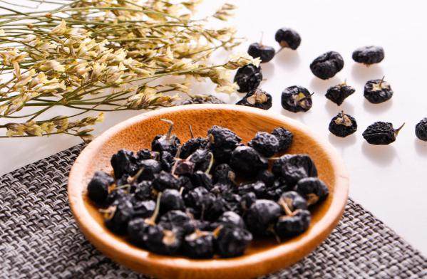 黑枸杞烘干工艺